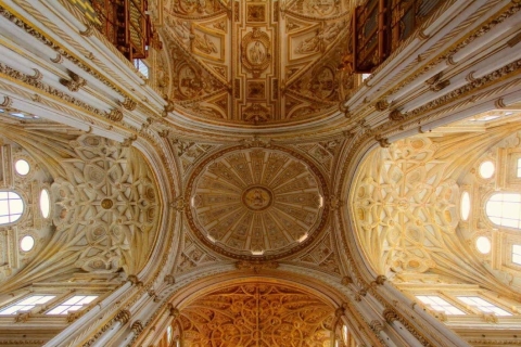 Sevilla: Excursión de un día privada a Córdoba con entrada a la Mezquita