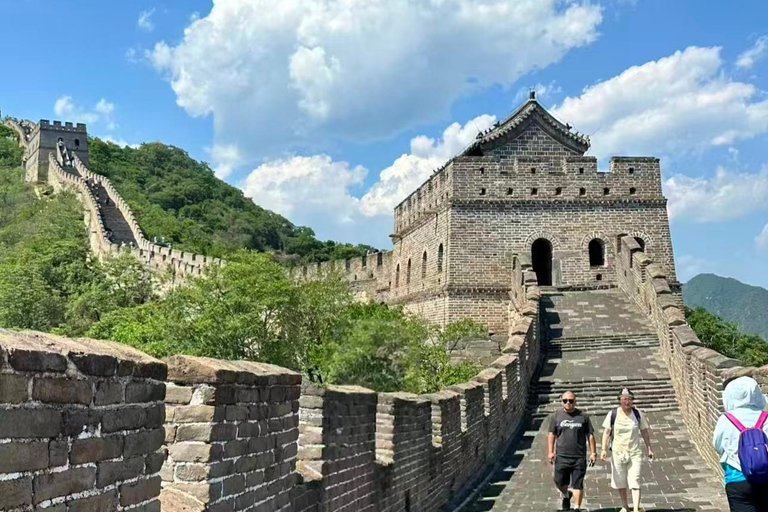 All-Inclusive Mutianyu Great Wall Private Tour w/ Dumplings Private transfer with English-speaking driver (no guide)