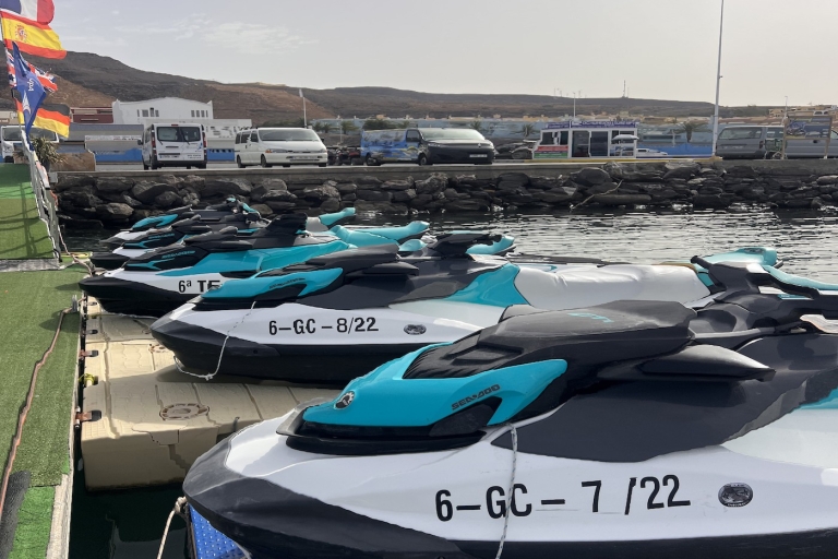 Fuerteventura: wypożyczenie skutera wodnego na 1 godzinęWynajem skutera wodnego na 1 godzinę dla 2 osób