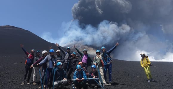 Etna south: Trekking to 3000 meters with cablecar