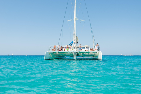 Ibiza: Catamaran Cruise to Formentera with BBQ and 2 Swimming Stops 5-Hour Day Trip