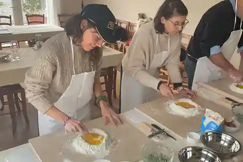 Pastacursus met Parmigiano & Balsamico-tour vanuit Bologna