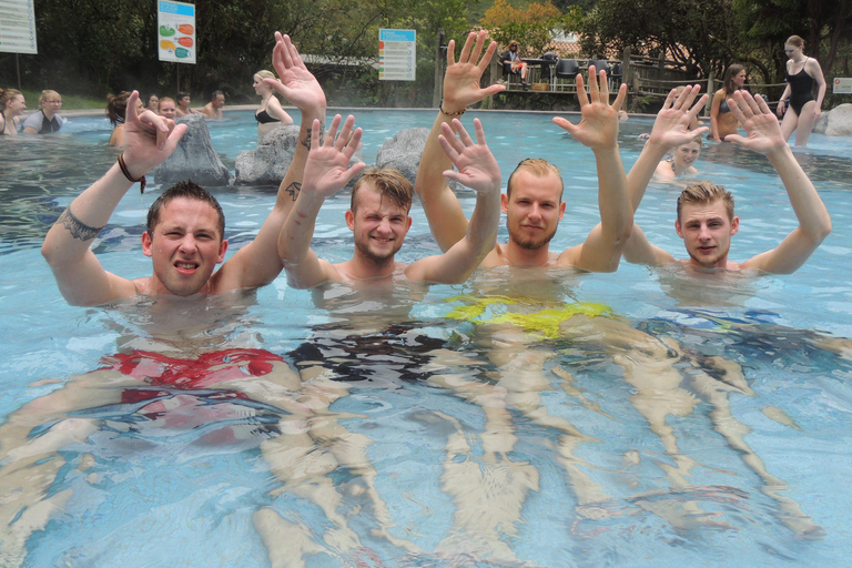 Quito: Papallacta Hot Springs and Hummingbirds' Farm Tour