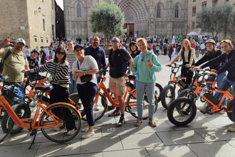 ¡Barcelona Montjuic E-Bike Tour! ¡Las mejores atracciones Top-17!Montjuïc en e-bike, Top 17