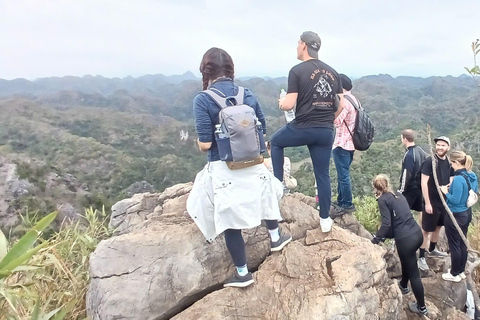 Half Day Hiking to Cat Ba National Park with a Guide