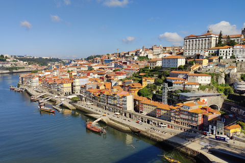 Porto: Walking Tour Highlights with Local Guide (smallgroup) Porto: Walking Tour with Local guide (Private)