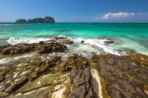 Ko Lanta: Escursione di una giornata intera con snorkeling alle isole Phi Phi e Bamboo