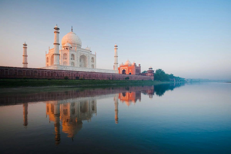 From Delhi: Taj Mahal & Agra Private Day Trip with Transfers From Delhi: Private AC Car, Driver and Guide