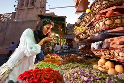 Dubai afternoon city tour with dinner on dhow cruise
