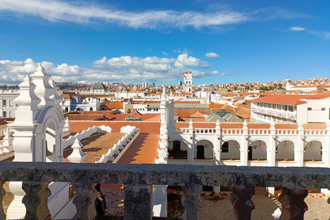 Sucre: City Highlights Walking Tour