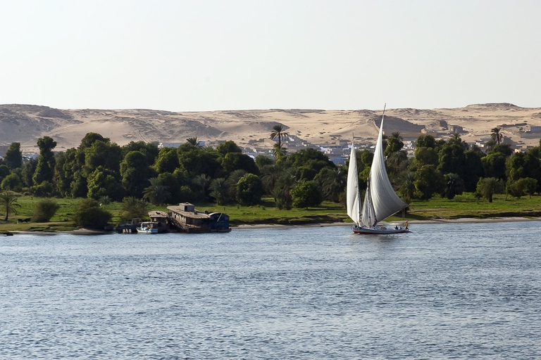 Cairo: Passeio de Felucca de 1 ou 2 horas no Nilo com trasladosPasseio de Felucca de 2 horas