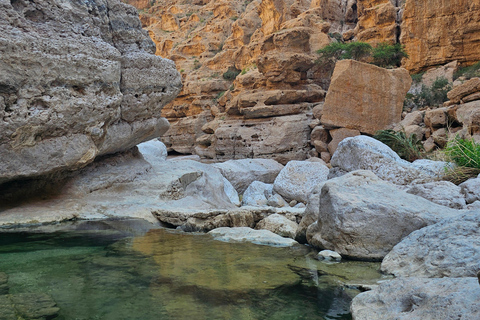 Oman: 8-Day Adventure Muscat, Wahiba Desert & Jebel Akhdar Oman: 8-Day Private Adventure