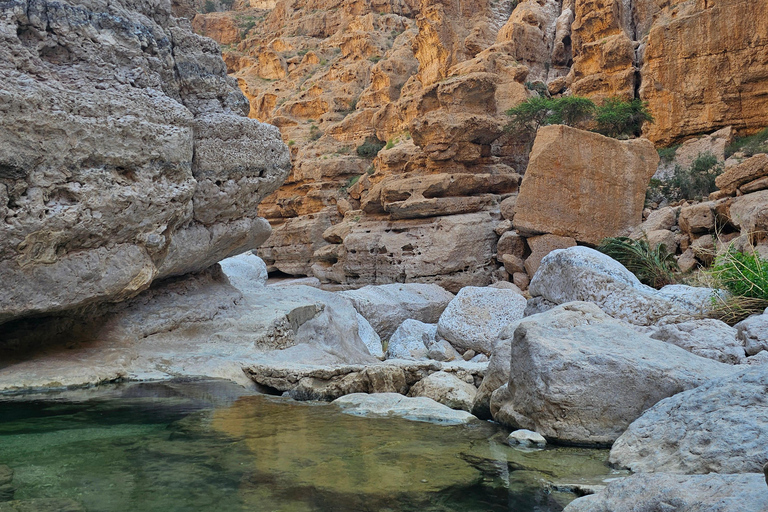 Oman: 8-Day Adventure Muscat, Wahiba Desert & Jebel Akhdar Oman: 8-Day Private Adventure