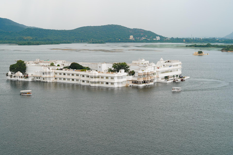 From Delhi: 6 Days Golden Triangle With UdaipurTransport and City Tour Guides