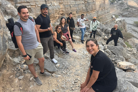 Dubaï : randonnée modérée sur le sentier de l&#039;oasis cachée de Jebel JaisDubaï : Randonnée modérée sur le sentier de l&#039;oasis cachée de Jebel Jais