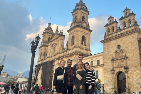Candelaria Unveiled: Cool-tural Heritage Walking Tour
