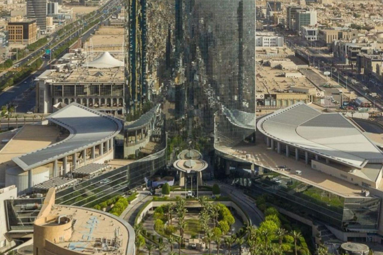 Riyadh: 3-Days Private City Tour and Six Flags Al Qiddiyah