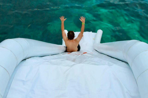 Phuket: Phi Phi Sunset & 3 Snorkeling by Luxury Catamaran With out transfer & National Park