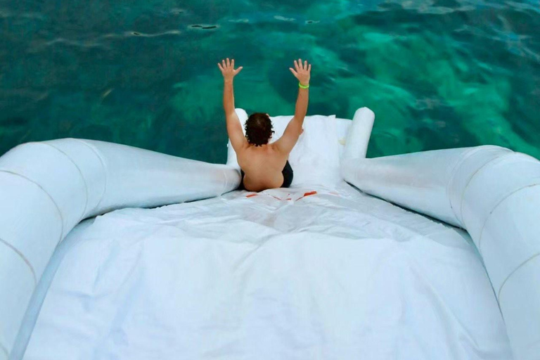 Phuket: Phi Phi Sunset & 3 Snorkeling by Luxury Catamaran With out transfer & National Park