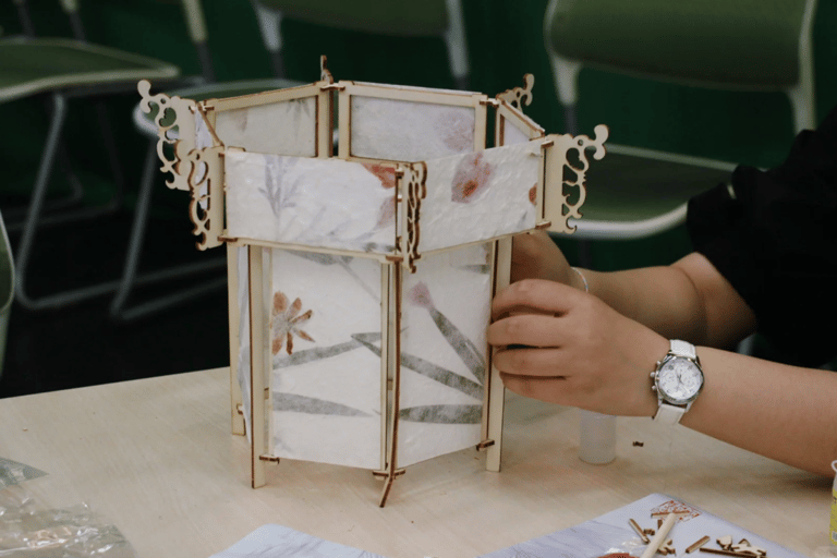 Guangzhou: Create Your Own Chinese Lantern (Light-Up Craft)