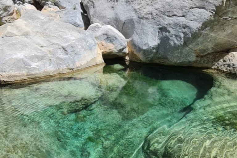 Muscat: Fanja, Wadi Qurai, and Sumail Castle Day Trip