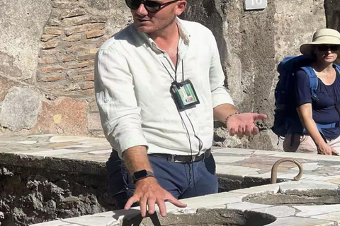 Pompeii: Exclusive Private Tour with a Local Guide