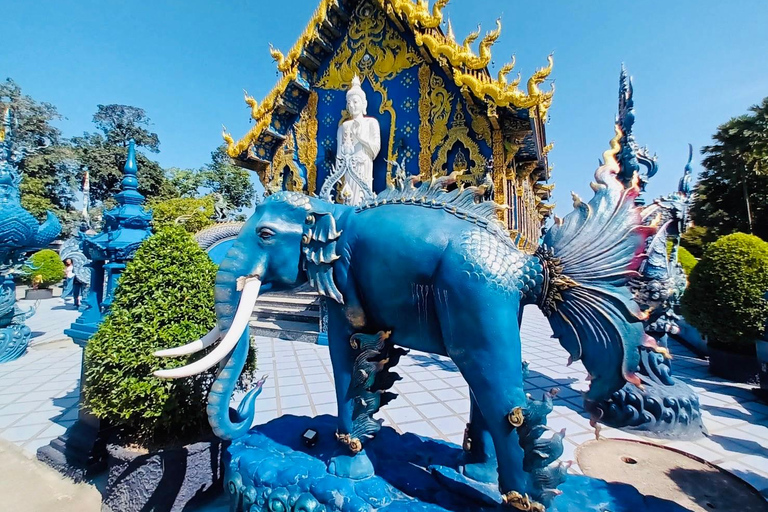 Chiang Rai: Explore 3 Highlight Temples (White, Blue, Red) Meeting Point: Wat Phra Singh (Hotels Outside Pickup Area)