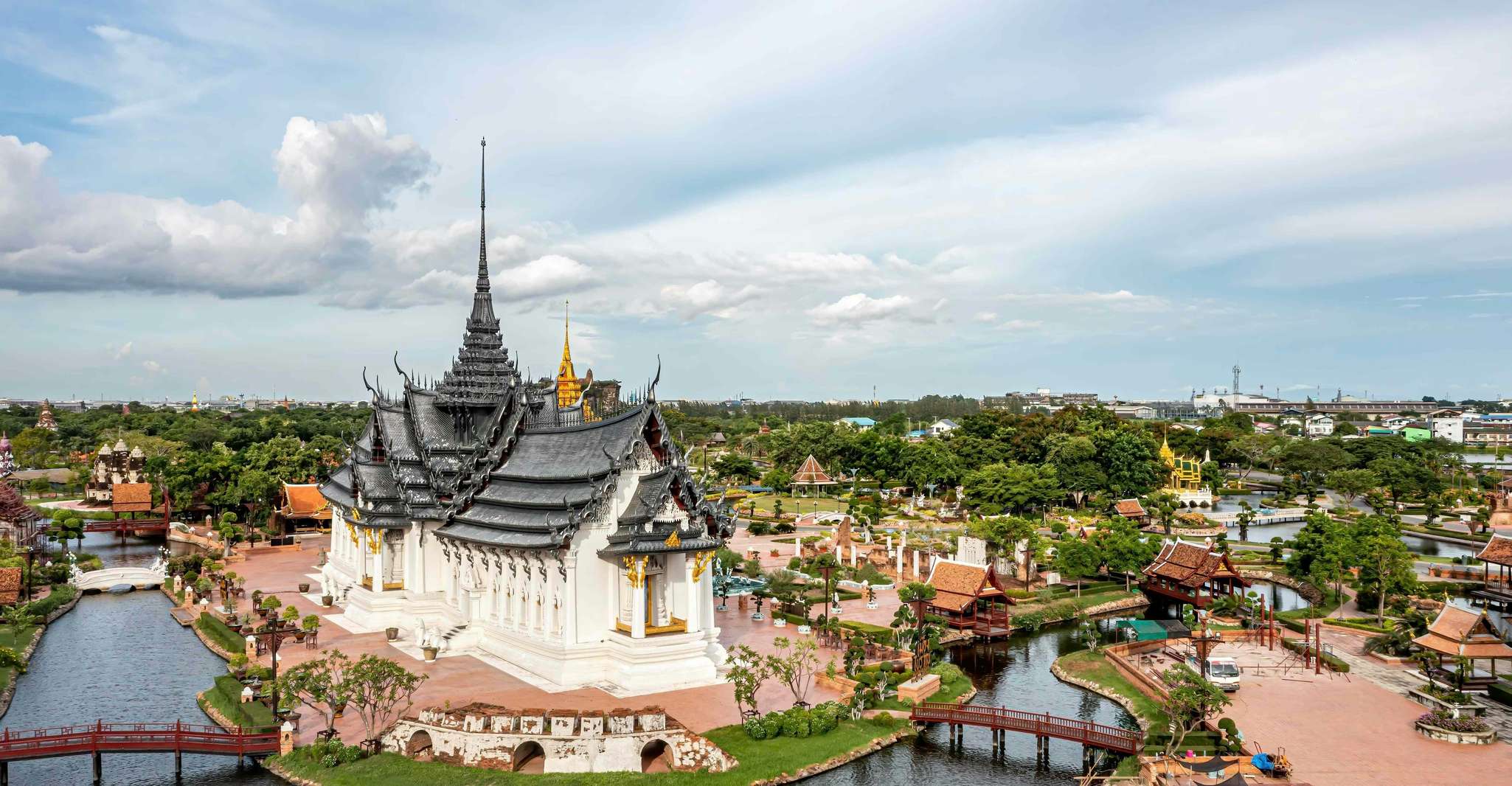 Bangkok Erawan Museum, Ancient City & Bang Pu Private Trip