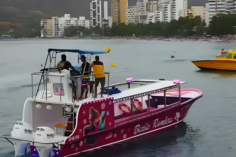 SANTA MARTA: BAY TOUR IN SPORT BOAT WITH OPEN BAR - 8 TO 10PM