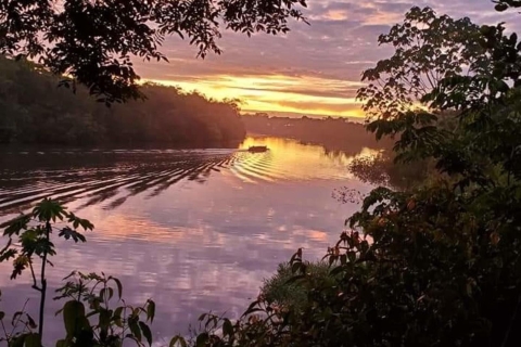 Iquitos: Increíble excursión de 4 días por el Amazonas