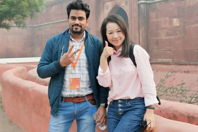 Delhi: Red Fort Skip-the-Line Entry Ticket & Guided Tour Delhi: Red Fort Skip-the-Line Tour with Guide Only.