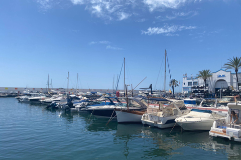 Marbella: Private Guided City Walking Tour with Tapas Tasting Marbella: Private guided city tour with tapas tasting