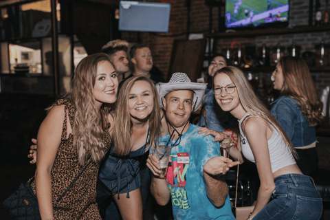 Downtown Denver Pub Crawl - Cibo e bevande incluse!Giro dei pub del centro di Denver - Bevande incluse - Opzione privata