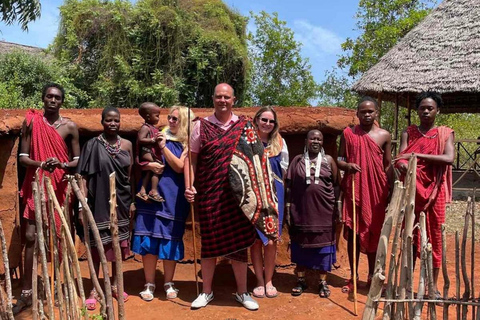 Zanzibar: Maasai Culture Village Tour och dhow-kryssning i solnedgångenHotelltransfer var som helst i Zanzibar