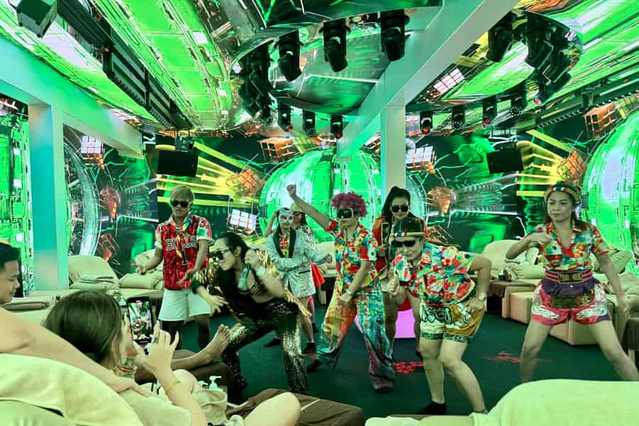 Bangkok: Bradbury World’s Noisiest LED-Massage-Erlebnis. Foto: GetYourGuide