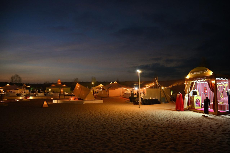 Dünenbuggy-Fahrt mit BBQ-Abendessen im Heritage CampDünenbuggy-Fahrt mit Abendessen und Unterhaltung (Heritage Camp)