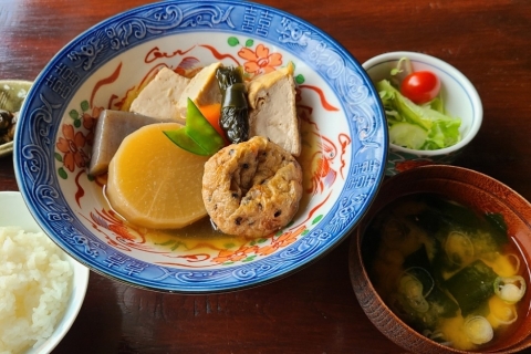 Nagoja: jednodniowa wycieczka do Hida Takayama i Shirakawa-go - światowego dziedzictwa kulturowegoWycieczka z lunchem Tofu Oden