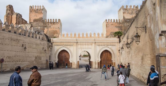 Fez: Medina Guided Walking Tour with Local Guide