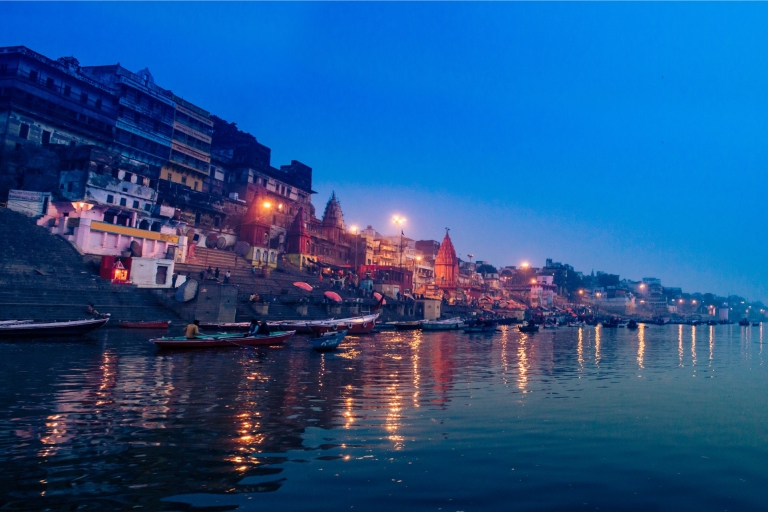 Van Delhi: 6-daagse Golden Triangle Tour met VaranasiOptie 1: Auto Plus Gids