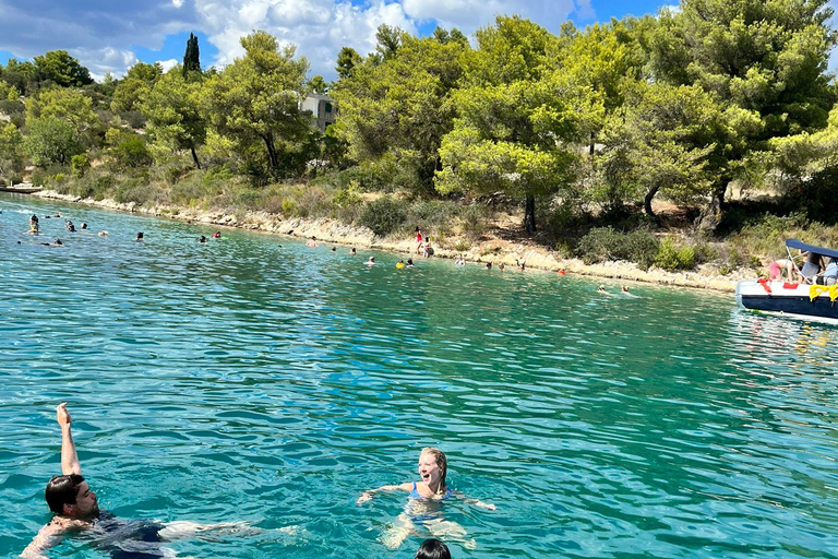 Wspaniała błękitna laguna, łódź motorowa, wino/woda i ręczniki w cenie.Włochy na plaży