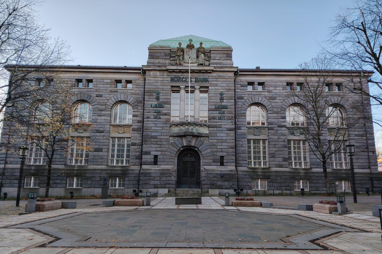 Oslo: Private Fortress, Fjord, and Royal Heritage Tour