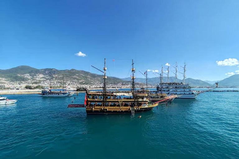 Alanya: Pirate Boat Tour with Swimming Stops & Caves PİRATE BOAT NO TRANSFER