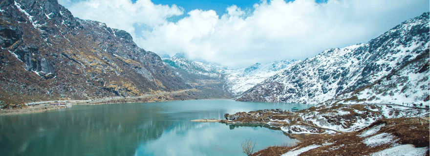 Depuis Gangtok : Excursion d'une journée au lac Tsongmo et au col de Nathula