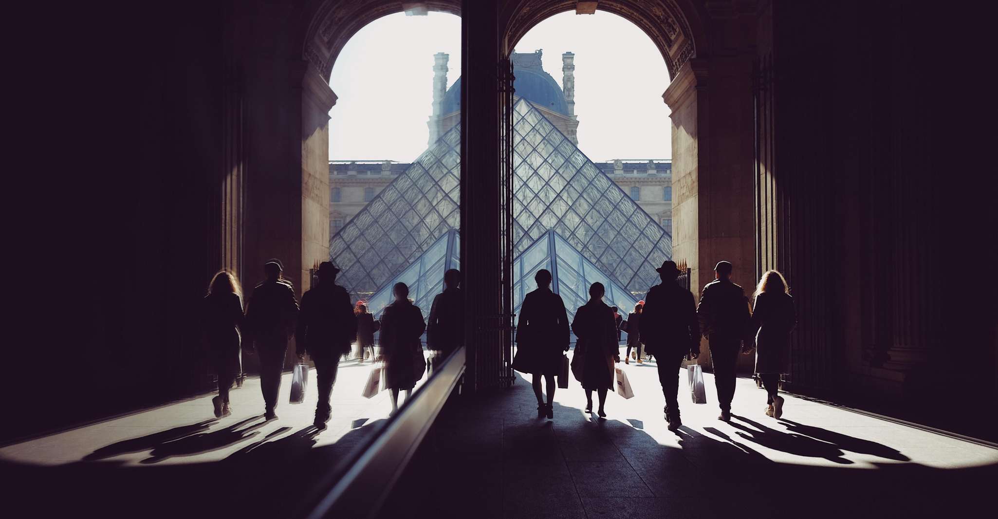 Louvre & Mona Lisa Small Group Tour with Reserved Entry photo 6