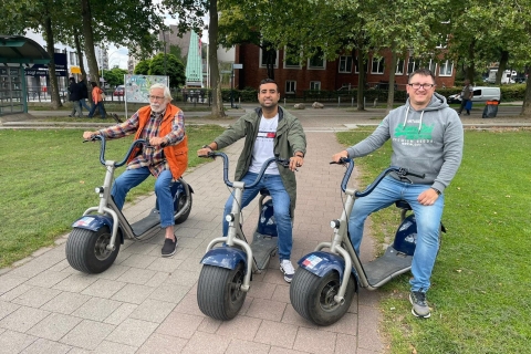 2H Excursión en E-scooter por Hamburgo2H Hamburgo Scrooser Tour