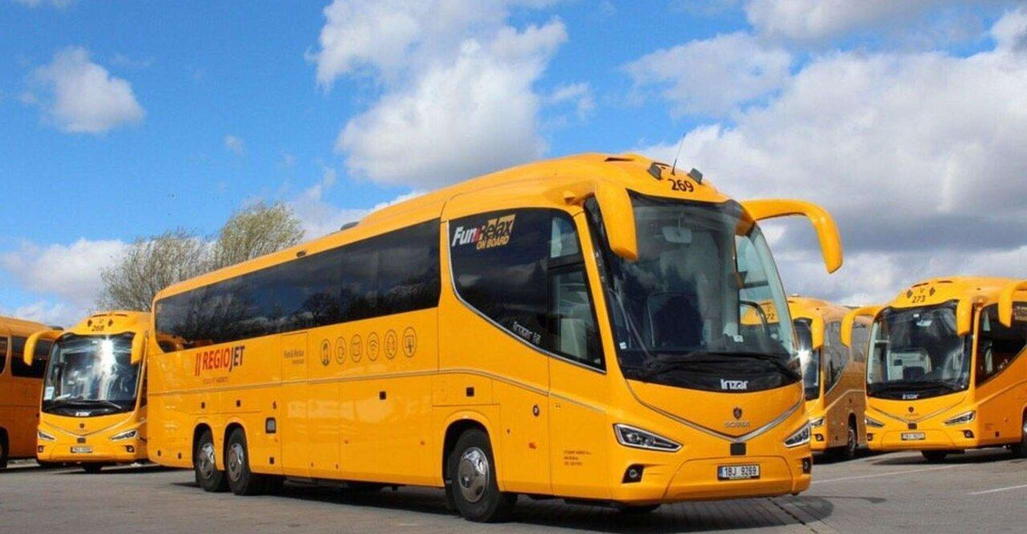 Praga, Comodo servizio di autobus da/per Brno - Hizvo