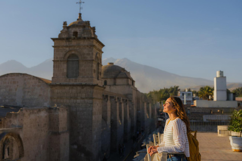 Golden Hour Rundgang in Arequipa mit KaffeeverkostungGolden Hour-Rundgang in Arequipa mit Kaffeeverkostung