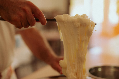 Amalfi: cookingclass whit mozzarella, tiramisù and pasta Amalfi: cookingclass whit mozzarella, tiramisù and pasta