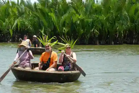 Coconut Basket Boat Ride in Hoi An