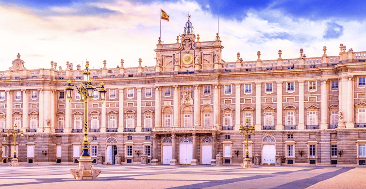 Madrid: Royal Palace Skip-the-line Guided Tour photo 19